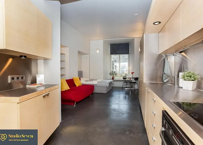 Studio Seven - Tallinn Old Town Apartment